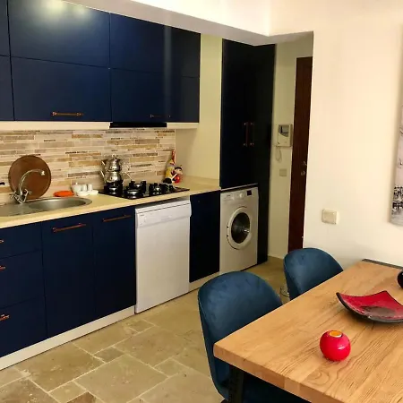 Daire Amazing 2 Bedroom Penthouse!